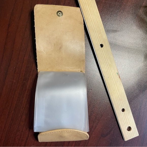 Picture Wallet & 2 Card Holders - Picture 7 of 7